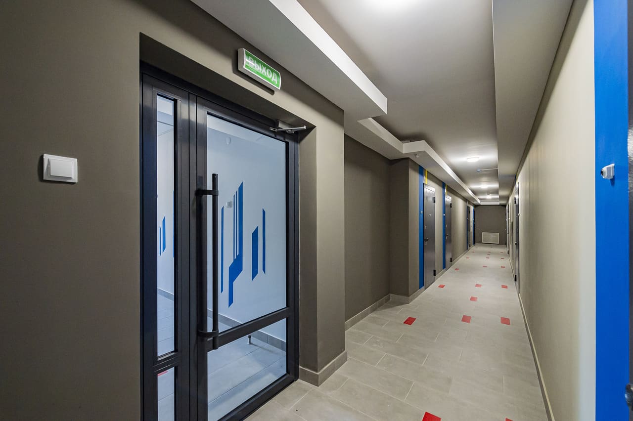 Белая башня 8